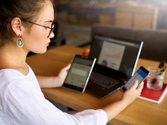 Jak stworzyć skuteczne portfolio online krok po kroku: Kompletny przewodnik na 2026 rok