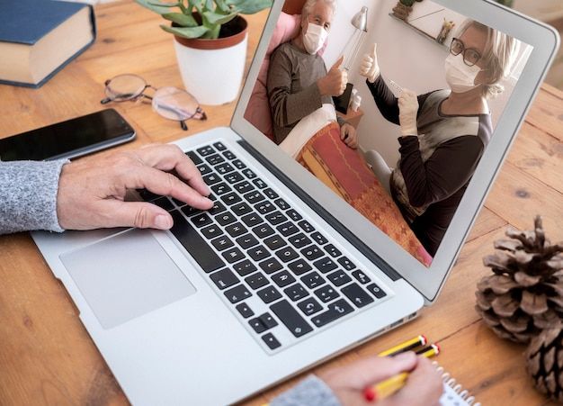 Jak stworzyć profesjonalne portfolio online dla specjalistów – krok po kroku